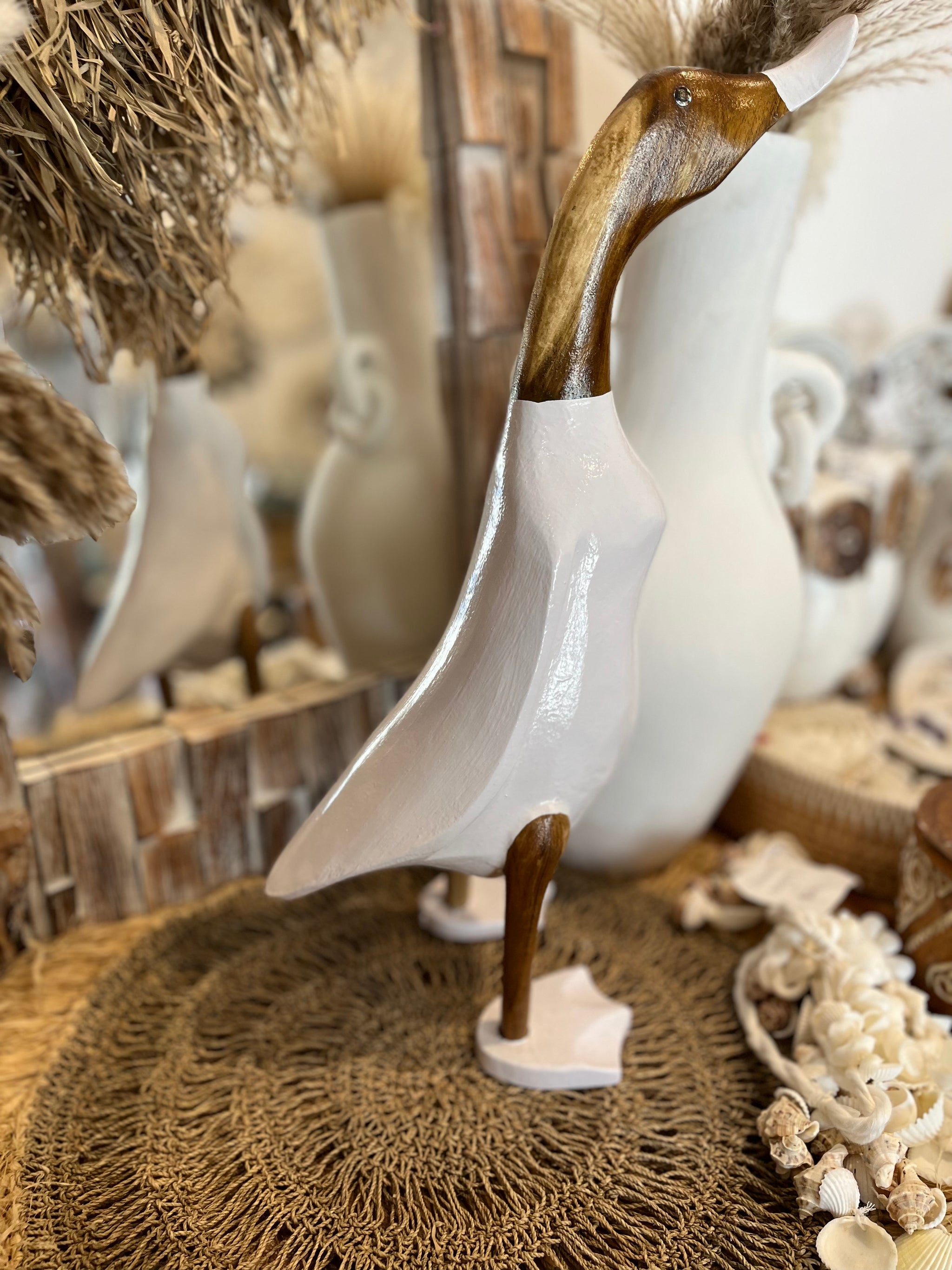 Timber handpainted white duck L