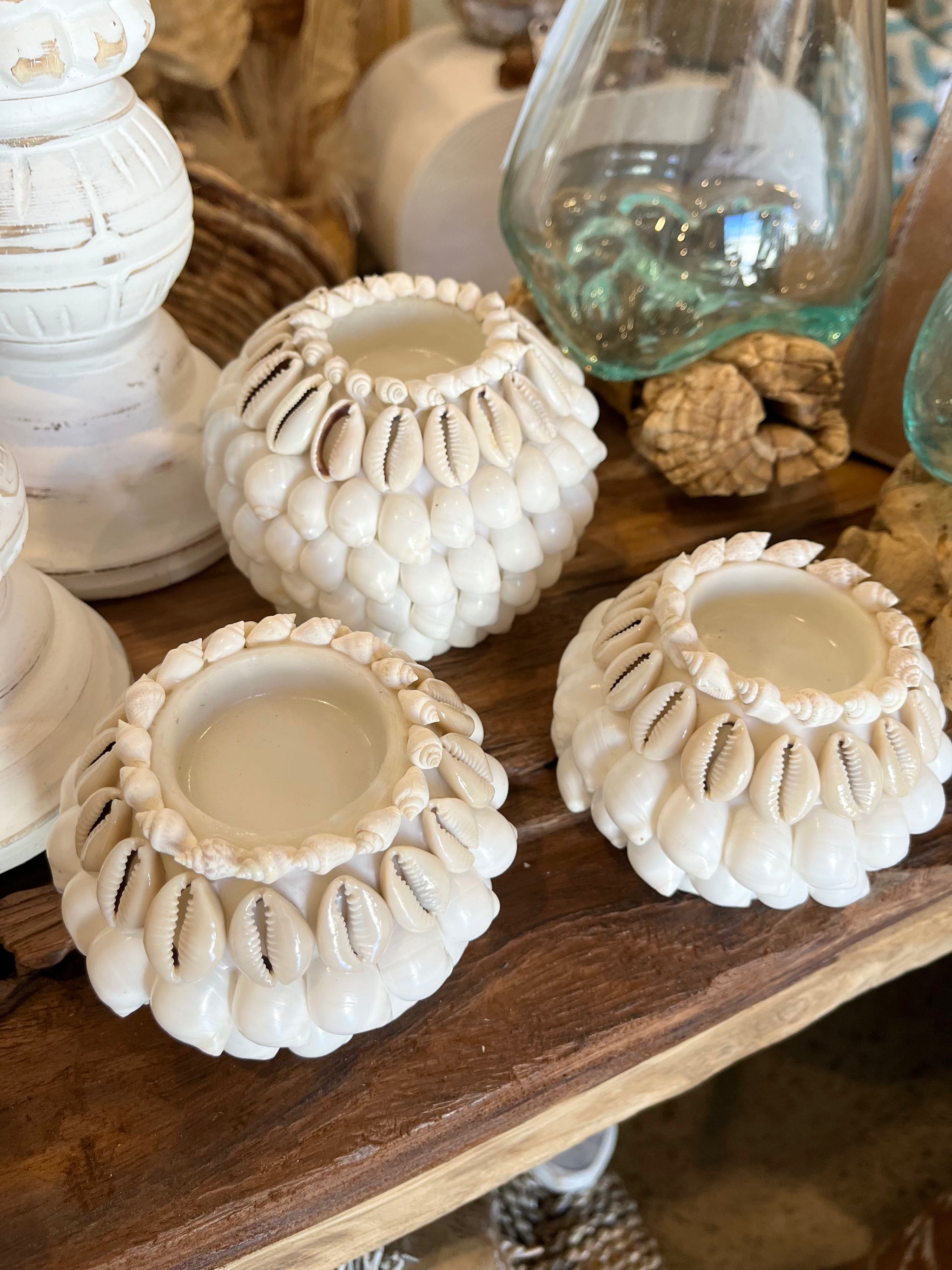 Set 3 white / natural shell tealight / candle holder