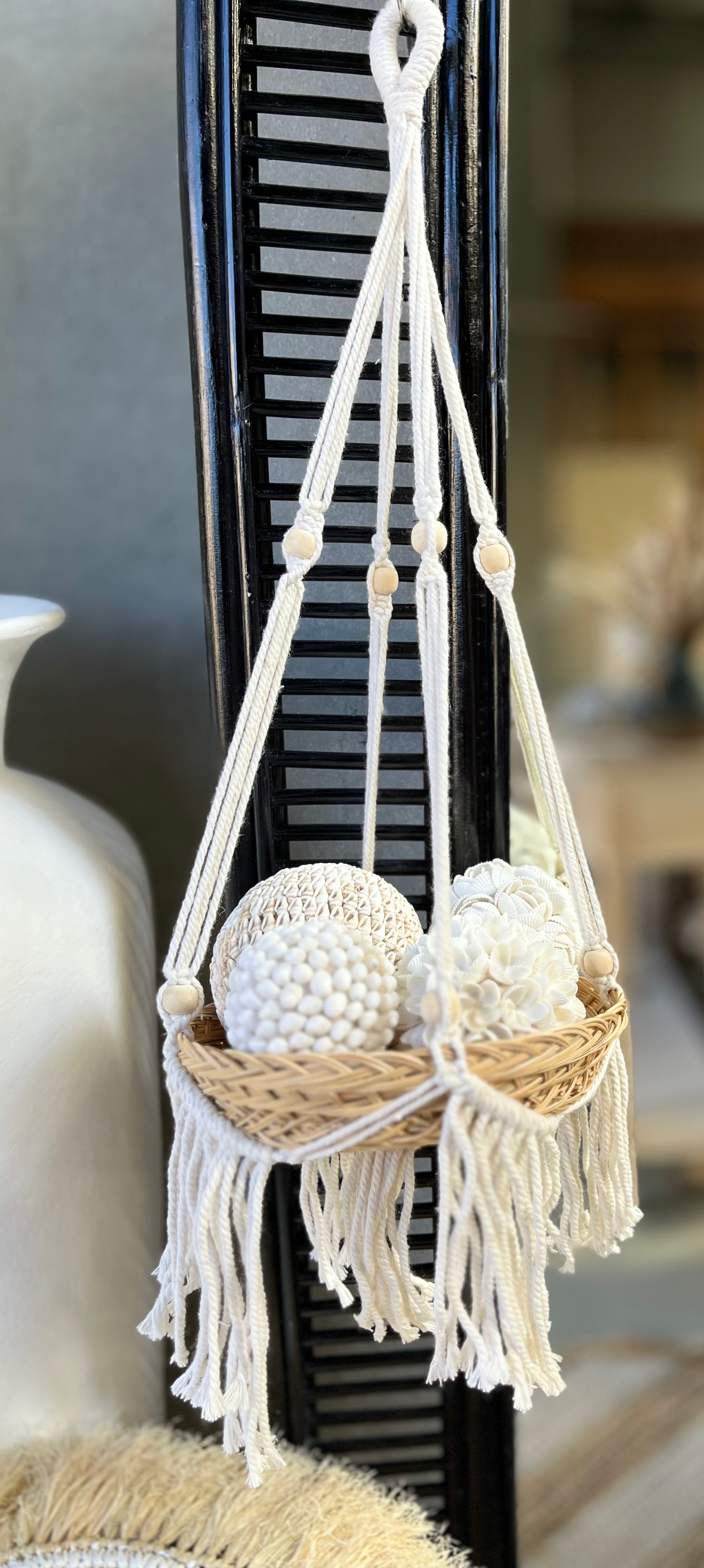 Woven basket / plant hanger - Bali Beach Beyond