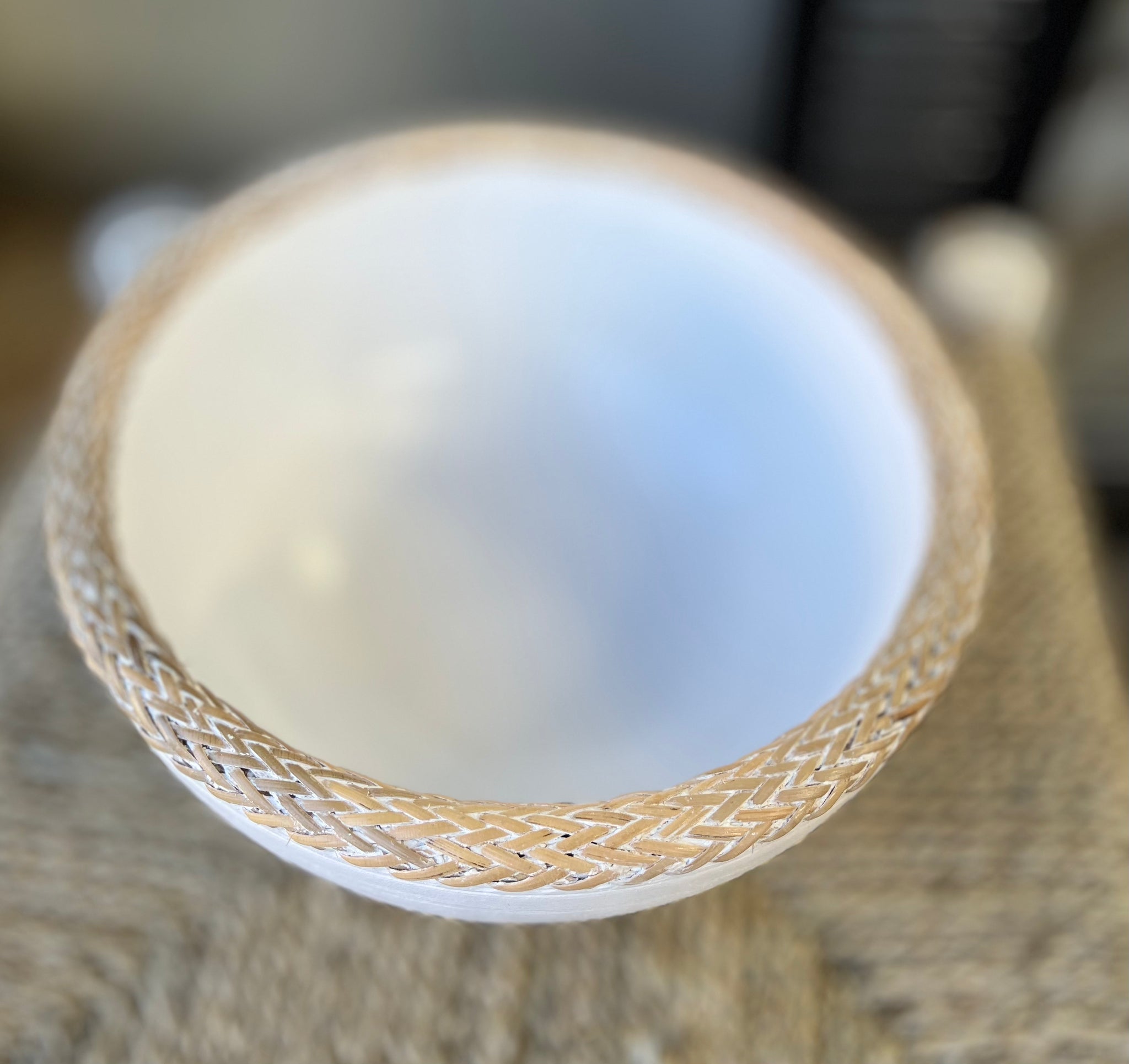 White timber bowl with decorative trim M - Bali Beach Beyond