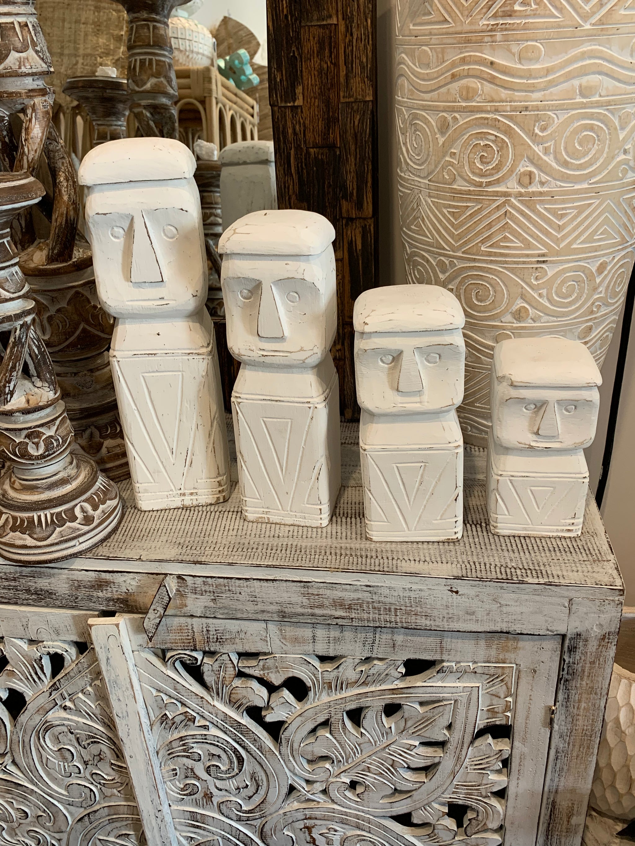 Tribal Man statue Set of 4. White - Bali Beach Beyond