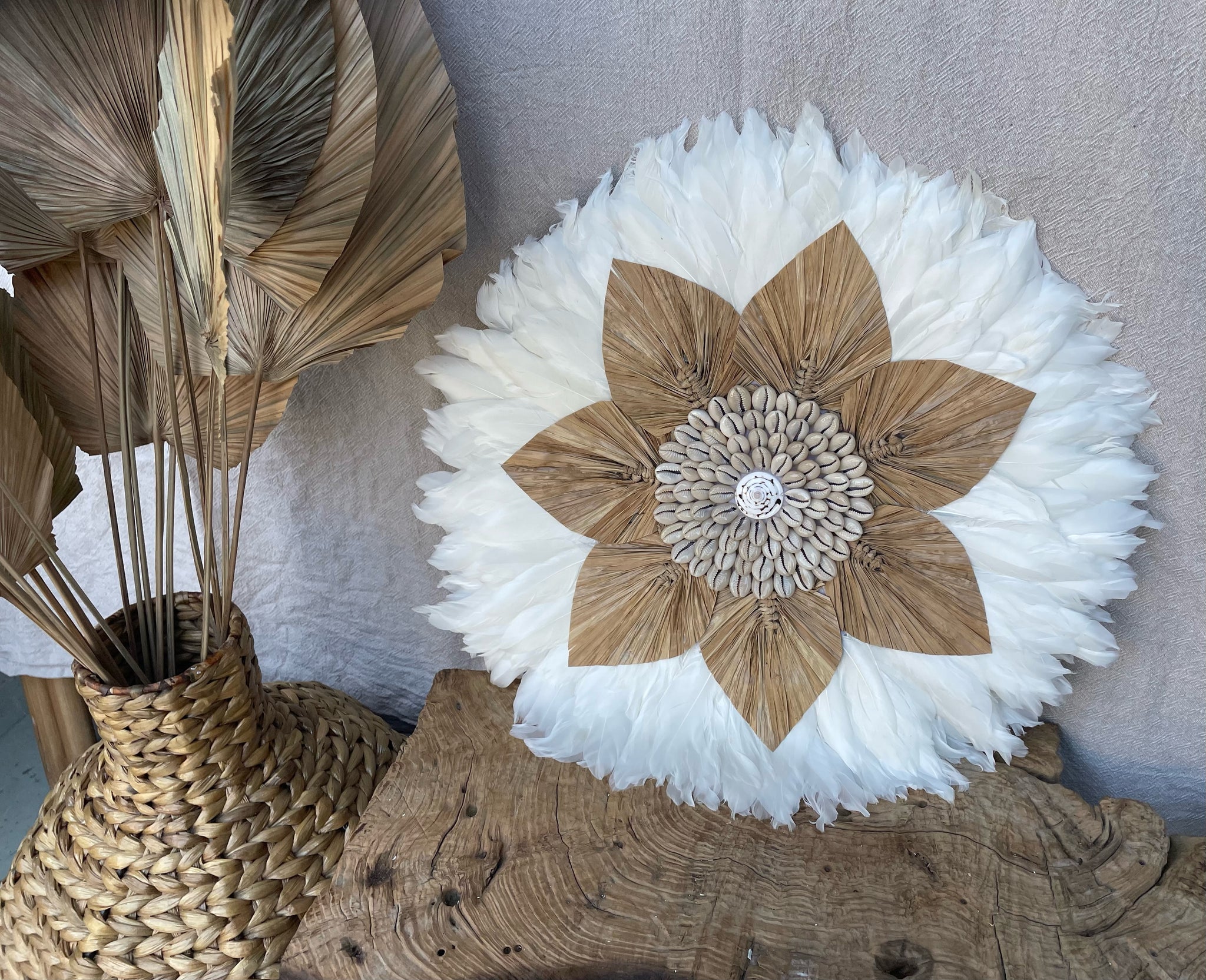 White juju with raffia leaf and natural shell. M - Bali Beach Beyond