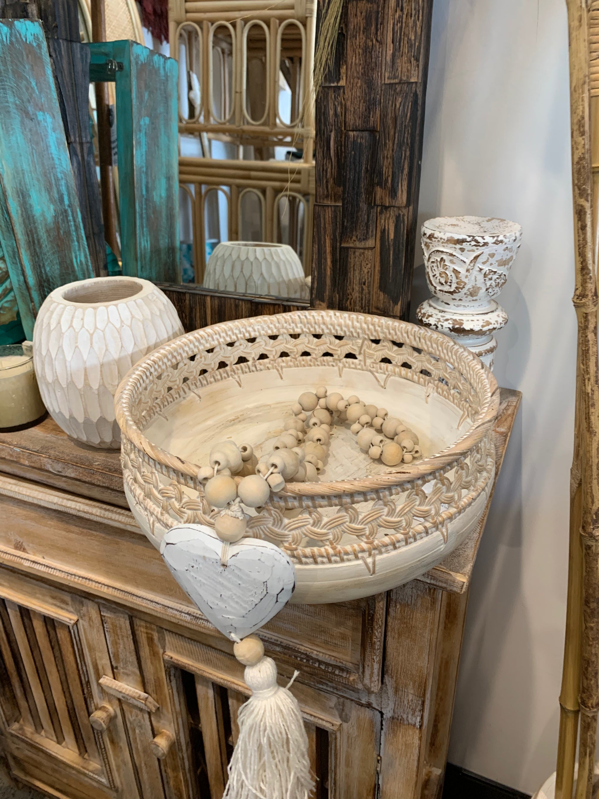 White bowl with decorative trim L - Bali Beach Beyond