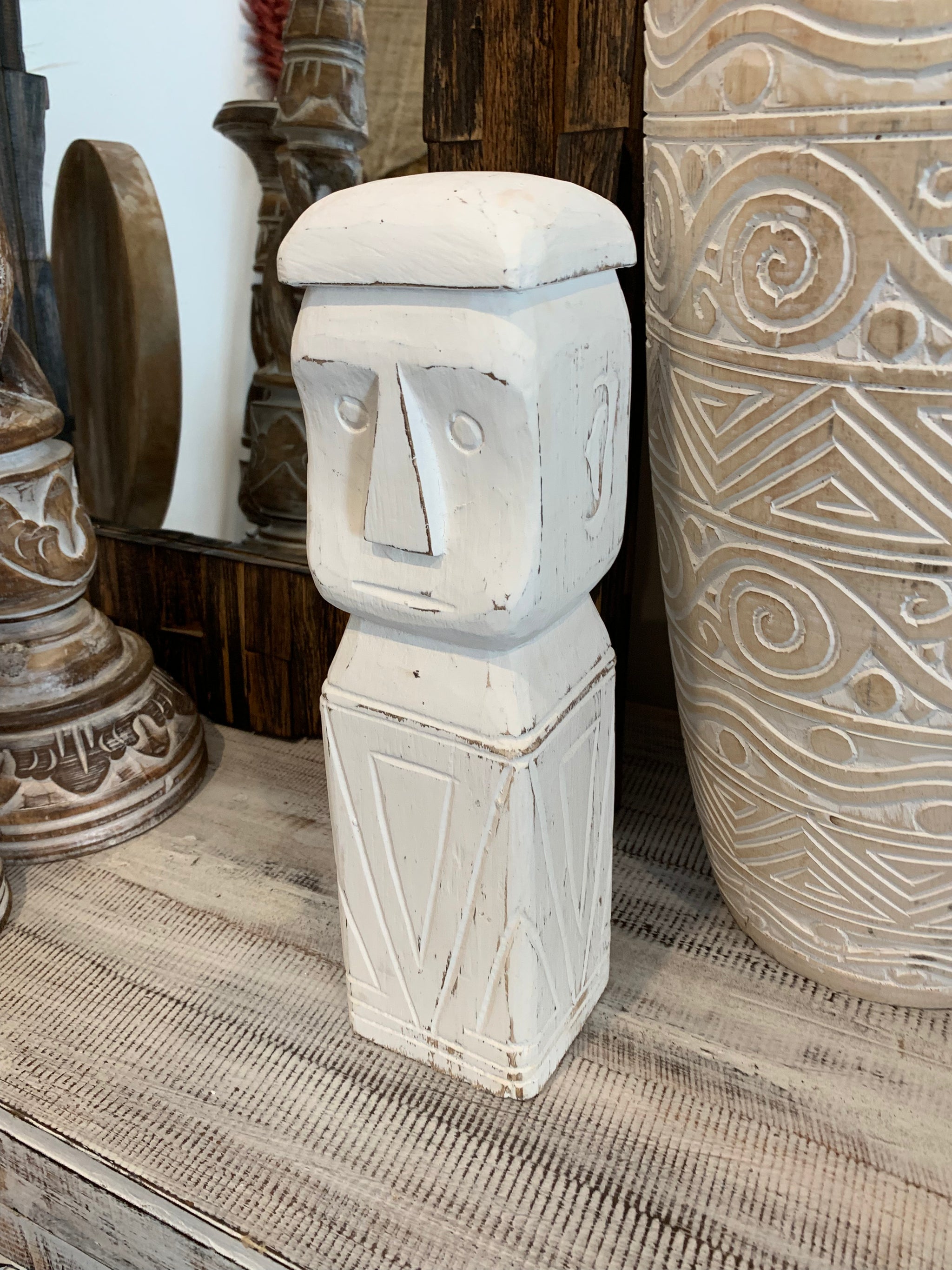 Tribal Man XL. White - Bali Beach Beyond