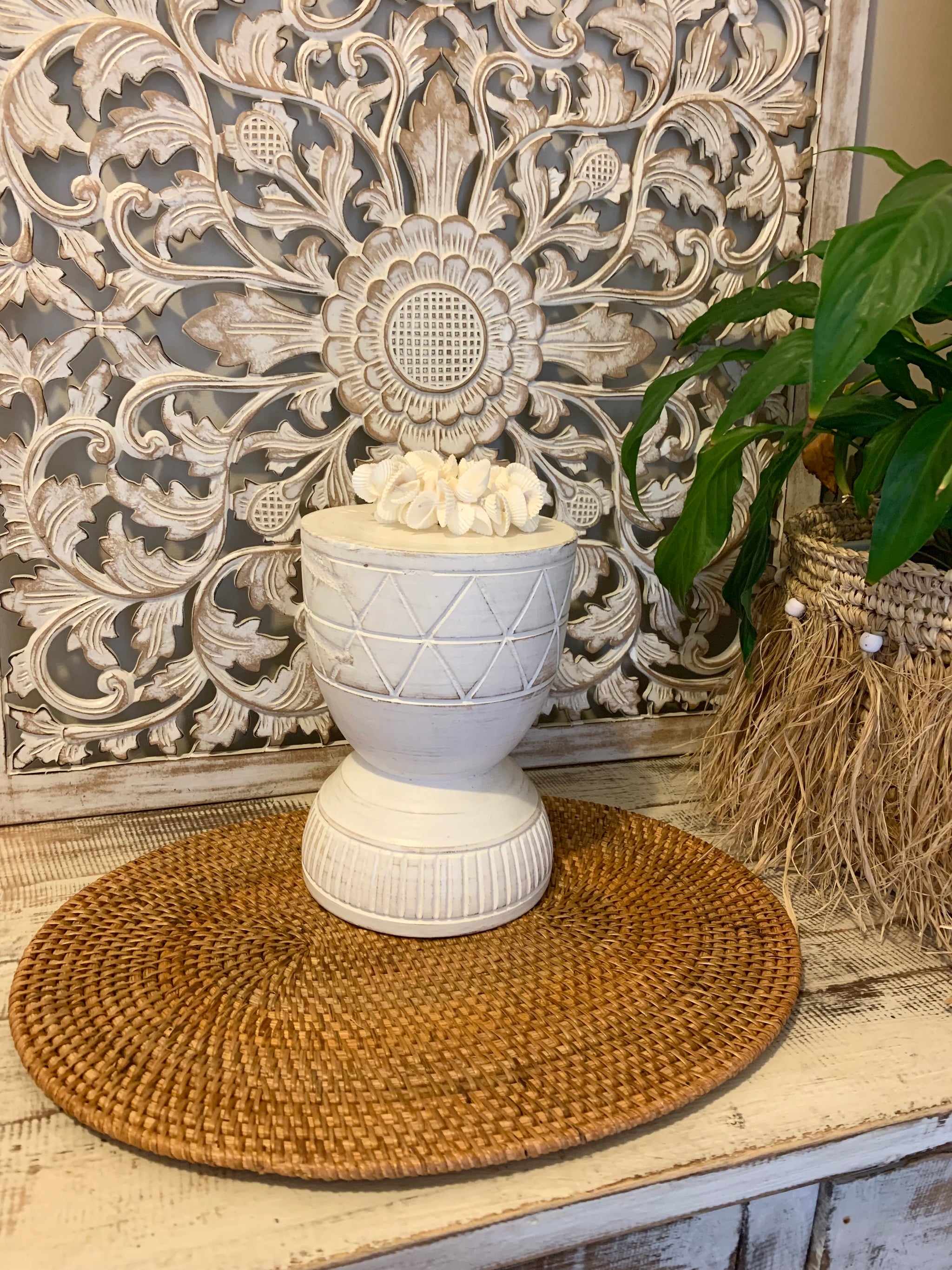 Woven oval natural placemat - Bali Beach Beyond