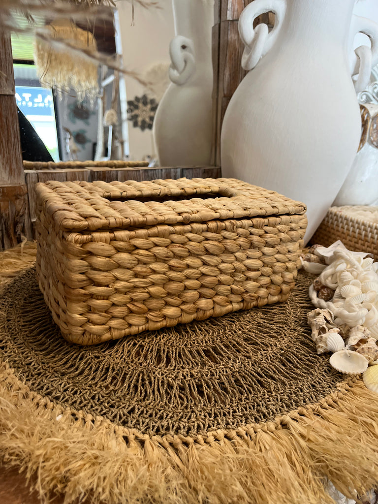 Woven natural tissue box holder – Bali Beach Beyond