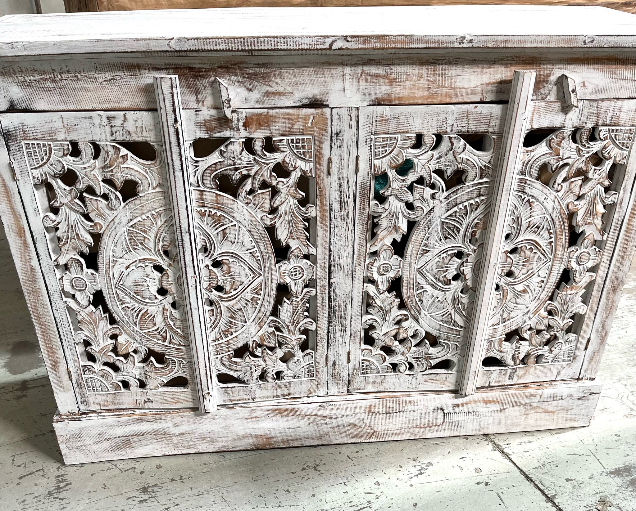 Carved rustic white timber cabinet with 4 doors