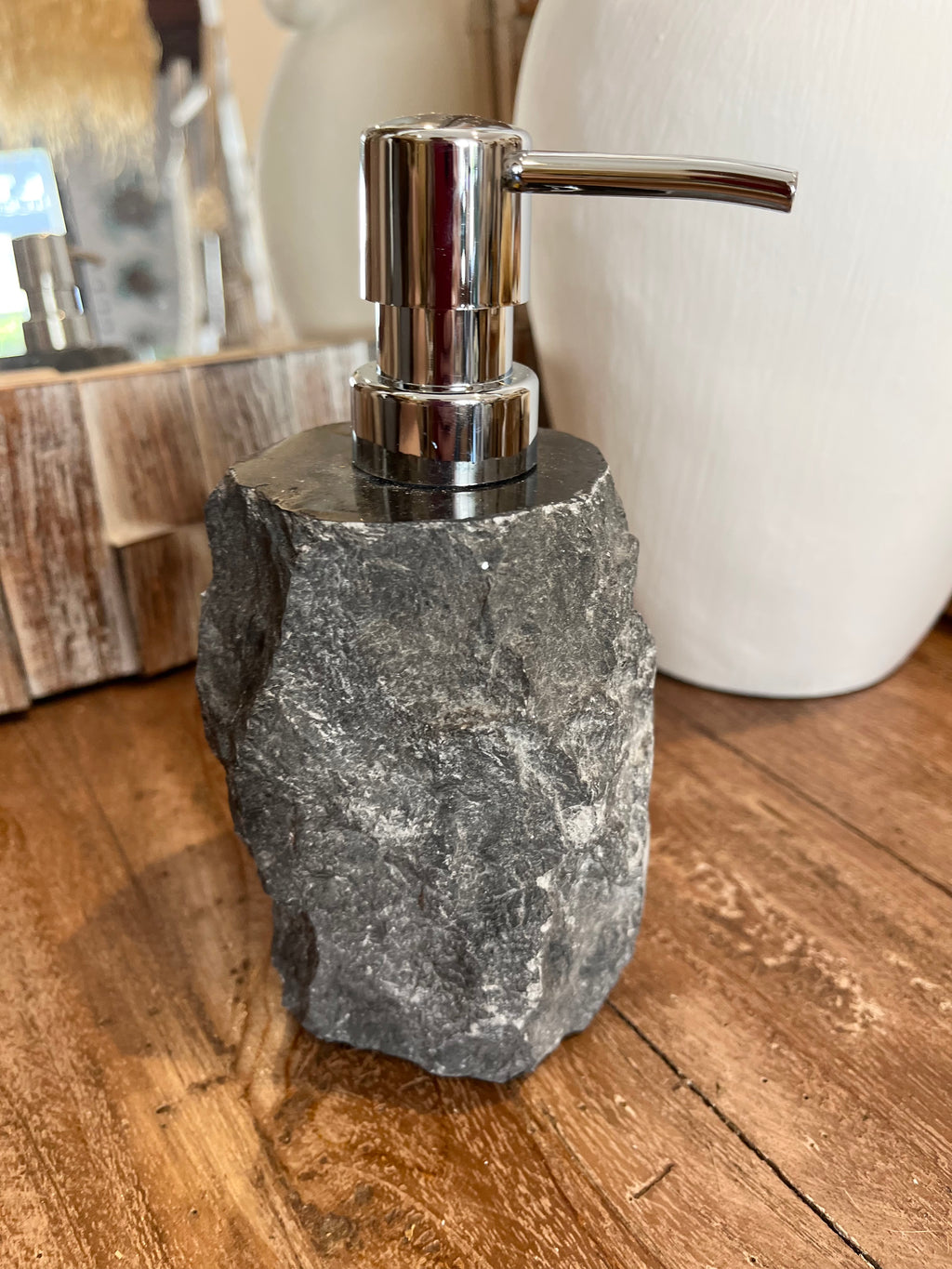 Marble soap / shampoo dispenser. Black - Bali Beach Beyond