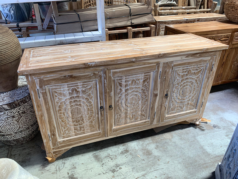 White wash carved timber cabinet / sideboard