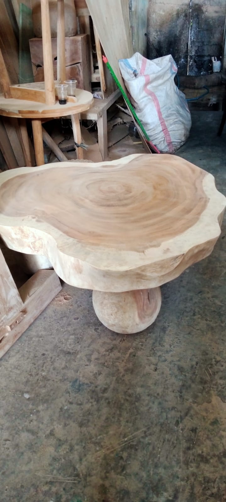 One-of-a-Kind Handcrafted Natural Timber Coffee Table – Bali Artisan Design
