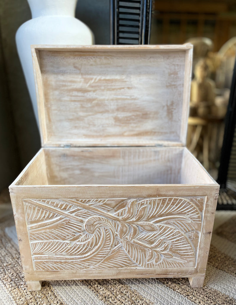 Carved Blanket / storage / toy box S