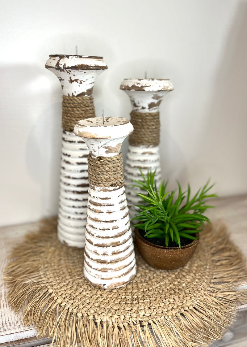 Set 3 timber candlesticks with rope. Rustic white