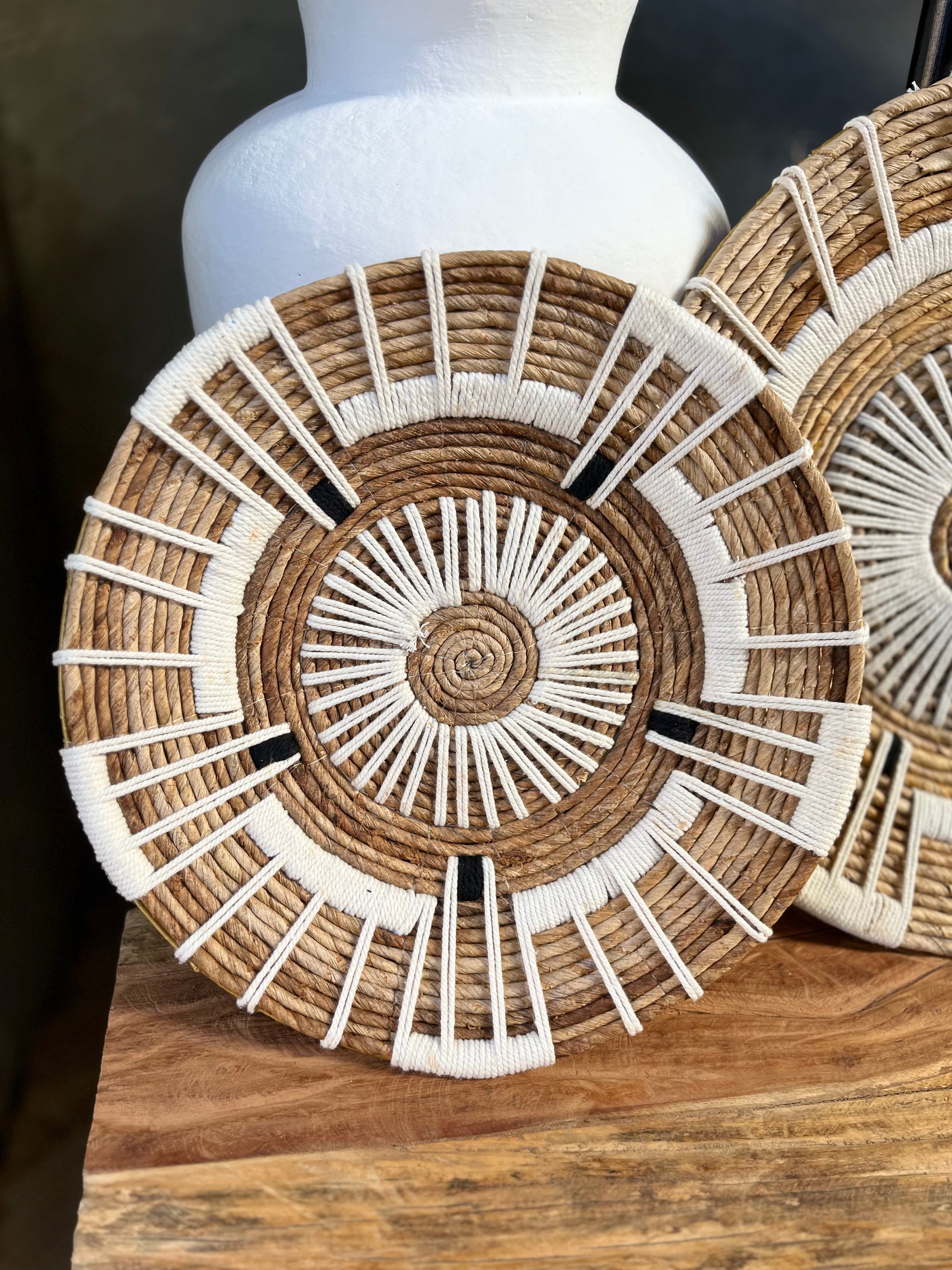 Woven wall platters natural and white. Set of 3