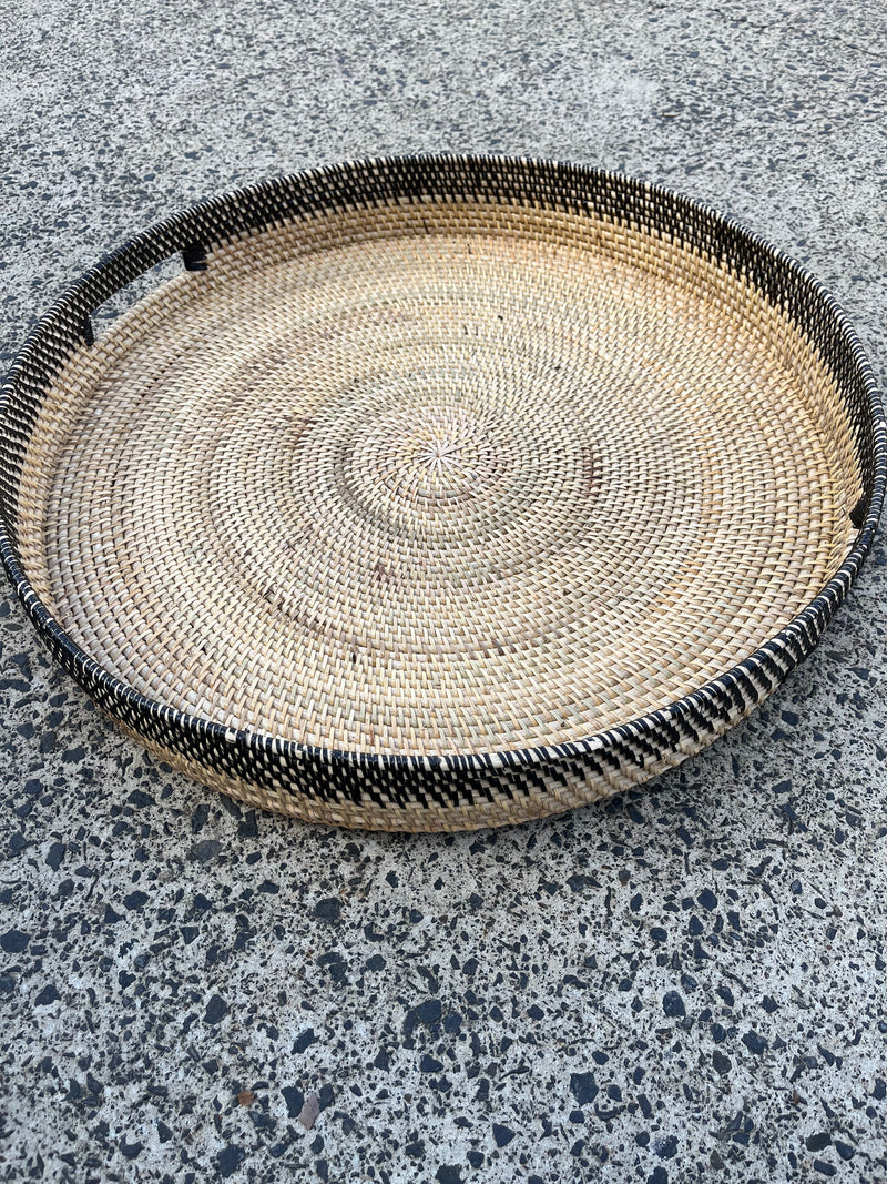 Round black / natural tray M