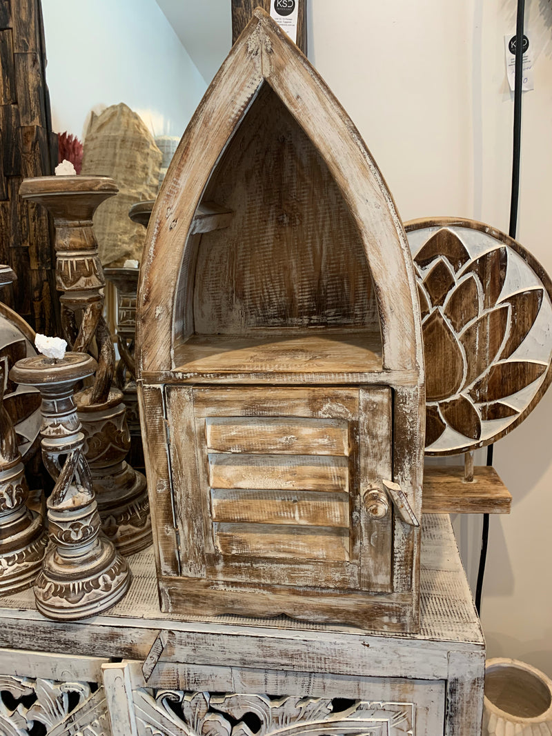 Boat storage shelf / cabinet