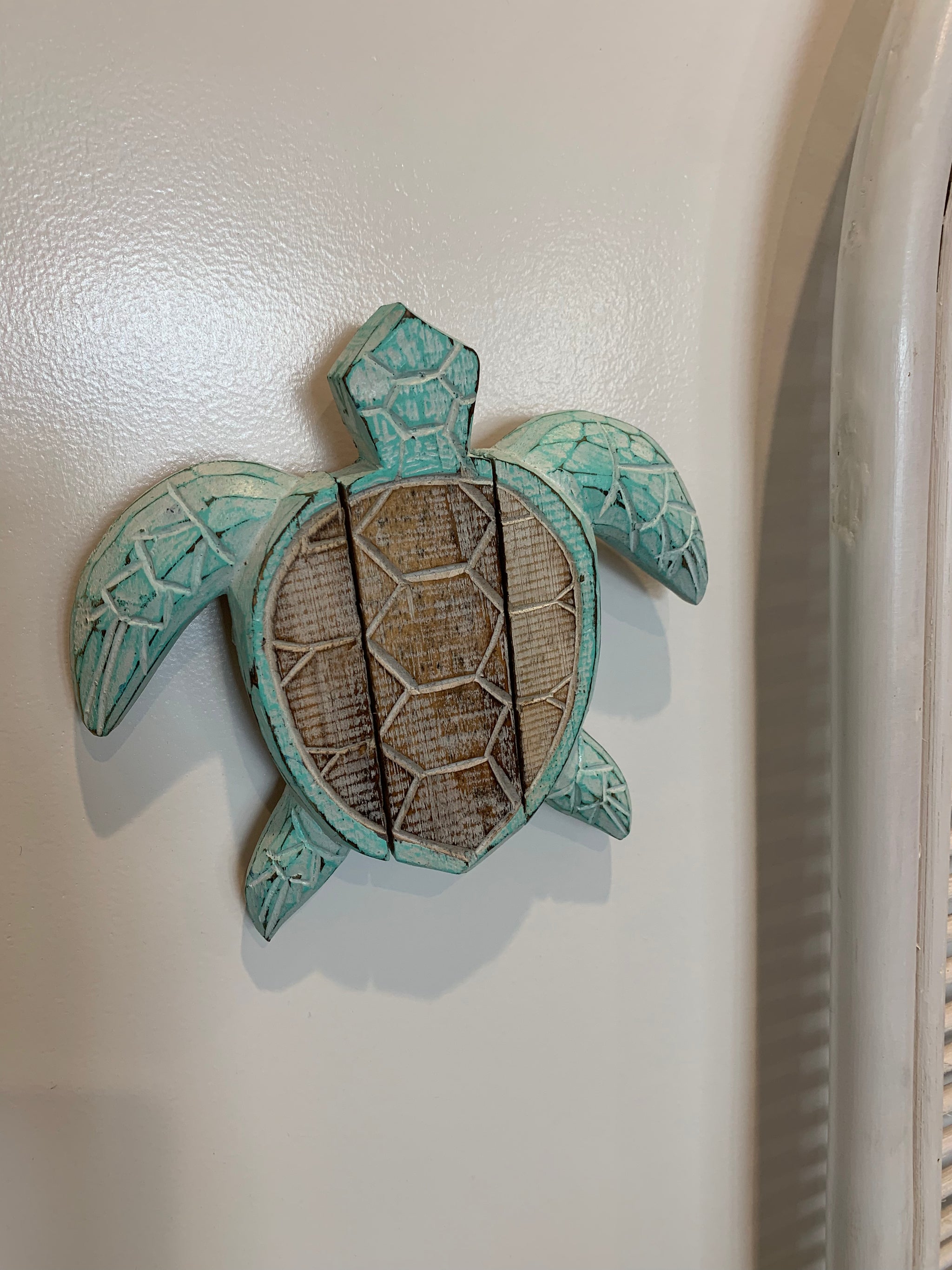 Turquoise timber turtle wall hanging S