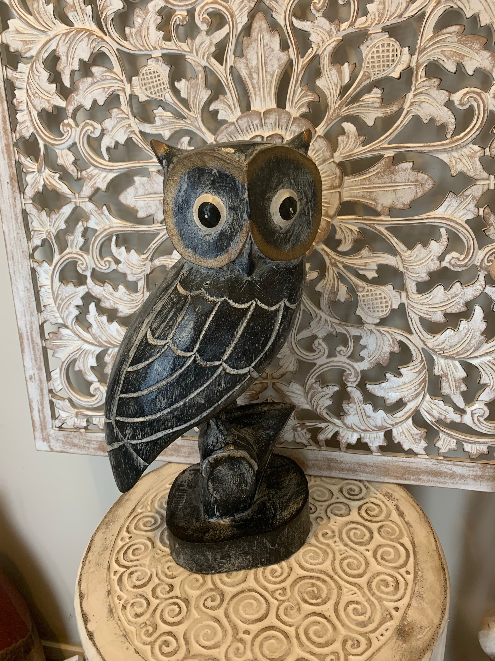 Timber owl. Black.