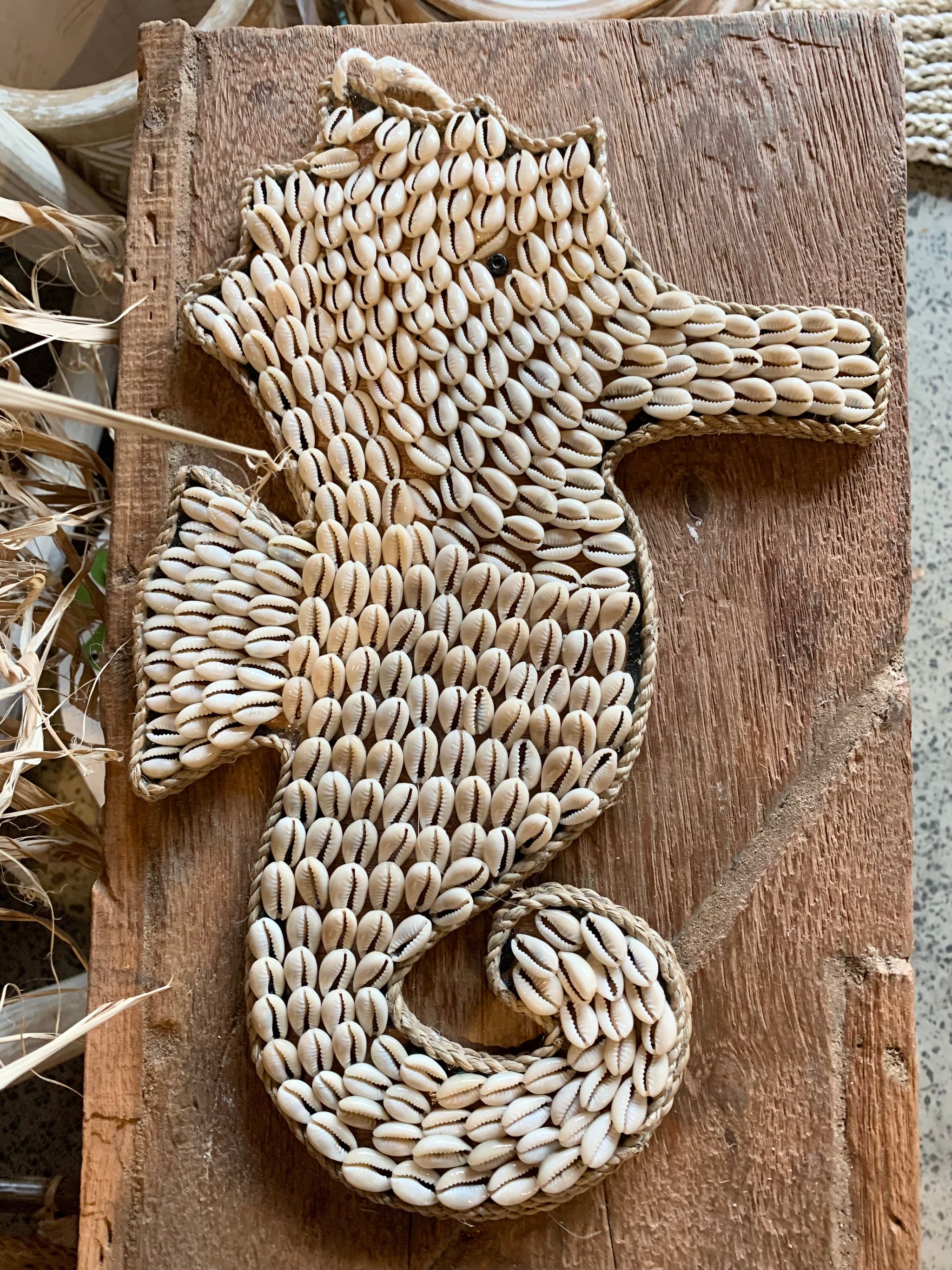 Shell seahorse hanging / decoration