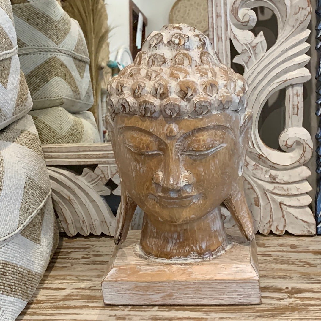 Buddha head statue - natural