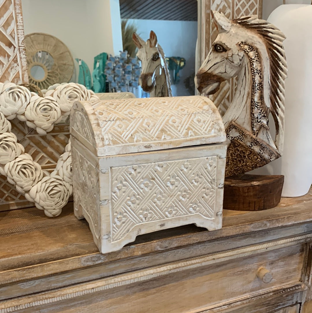 Handcarved white Wash storage box / jewellery box. Curved lid