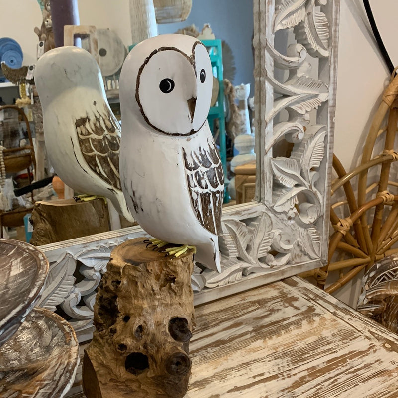 Owl on stand