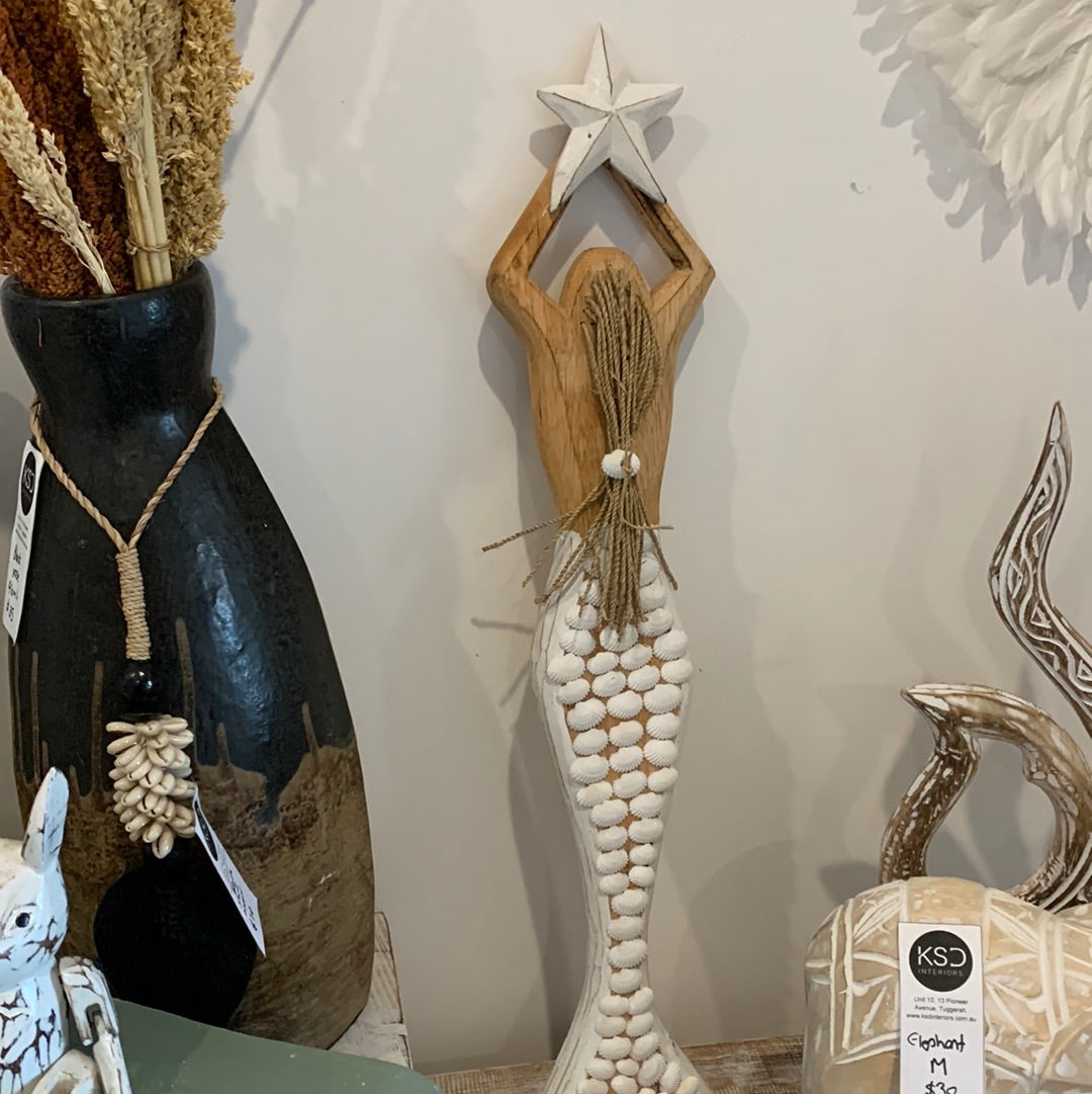 Shell mermaid hanging / decoration. White star S