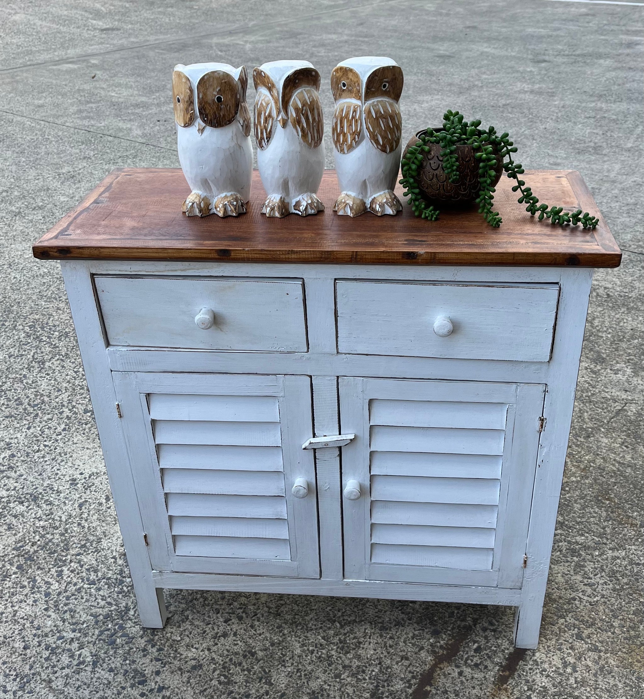 Rustic white cabinet with natural top cabinet / cupboard