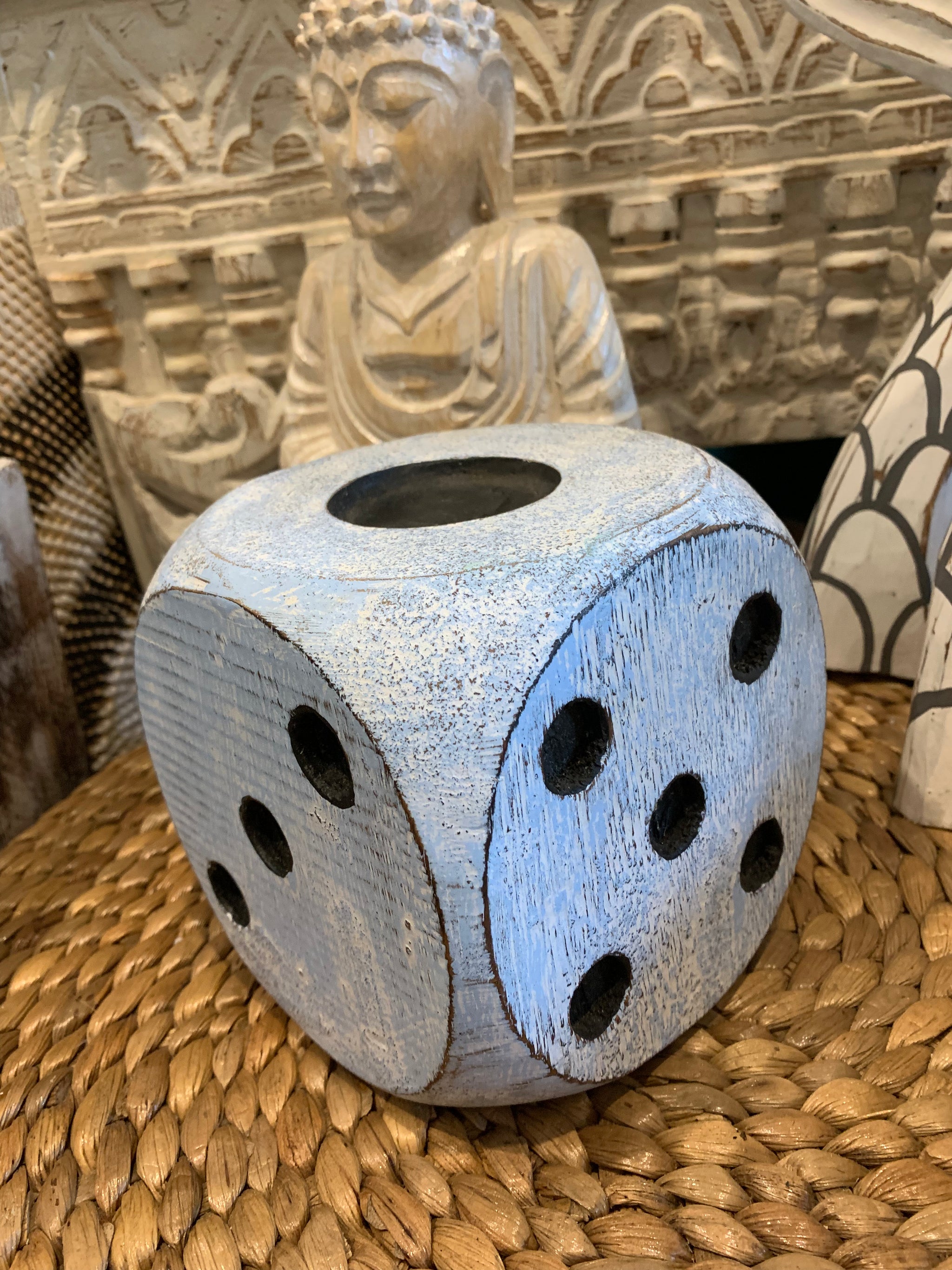 Timber dice. Blue