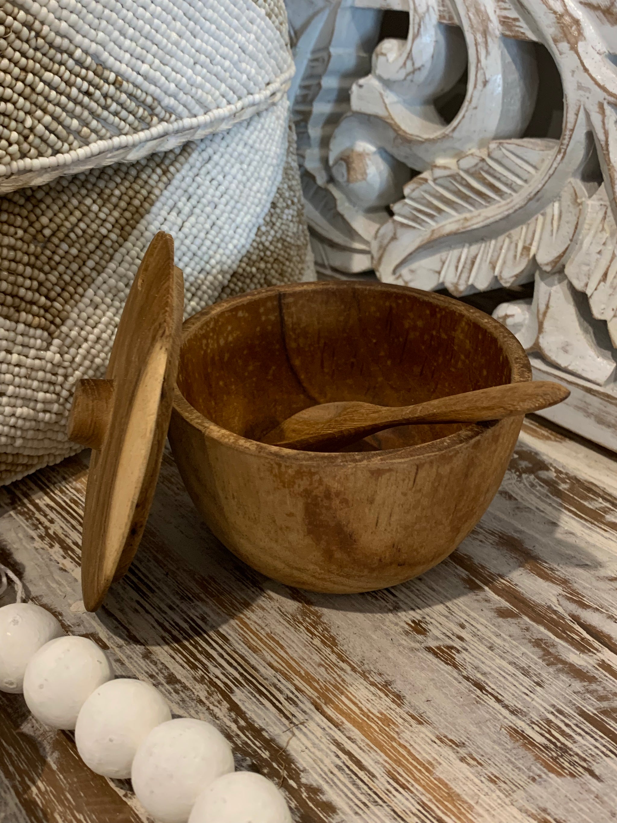 Timber bowl with lid. Includes spoon