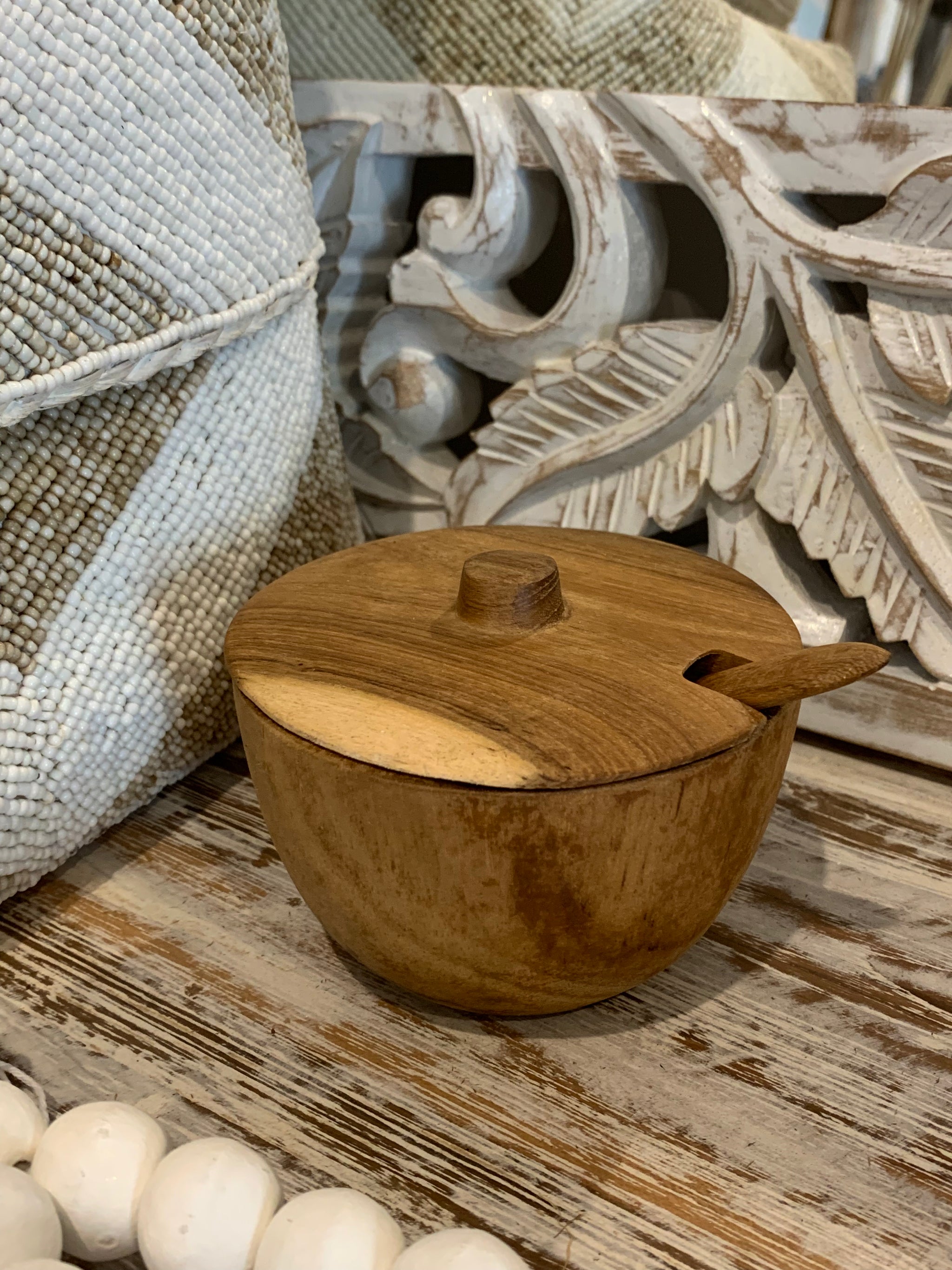 Timber bowl with lid. Includes spoon