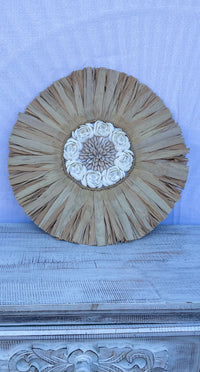 Raffia juju with natural and white shell centre 50cm M