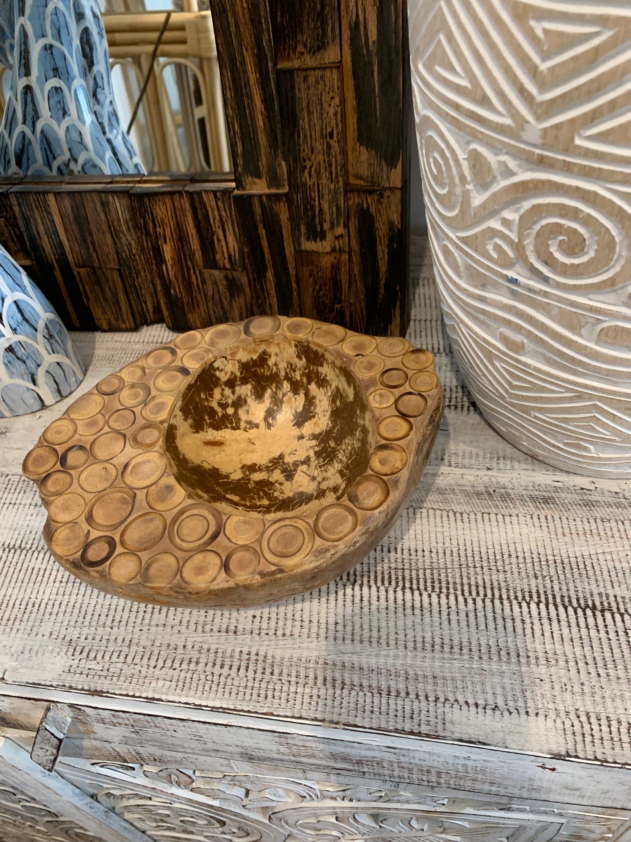 Coconut platter / bowl. Design 2