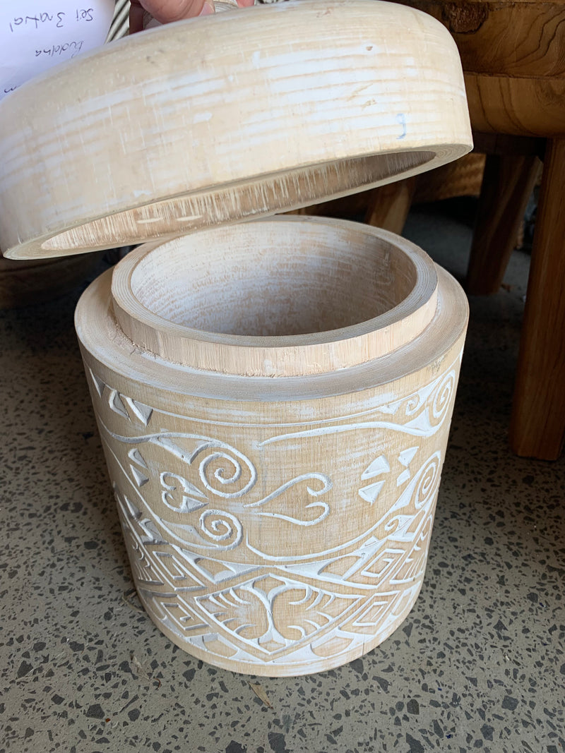 White wash Container and lid