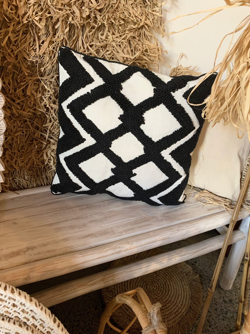 Natural and black cushion covers 45 x 45 (insert not included) - Bali Beach Beyond